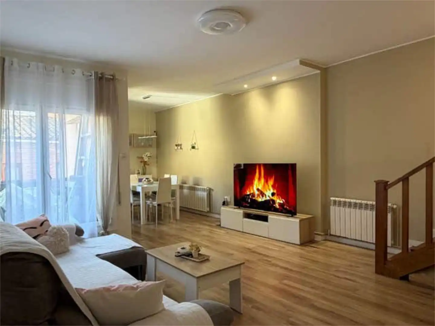 Casa o chalet en venta en Sant Ramón Sala de estar de Casa o chalet en venta en Cerdanyola del Vallès con Terraza y Piscina