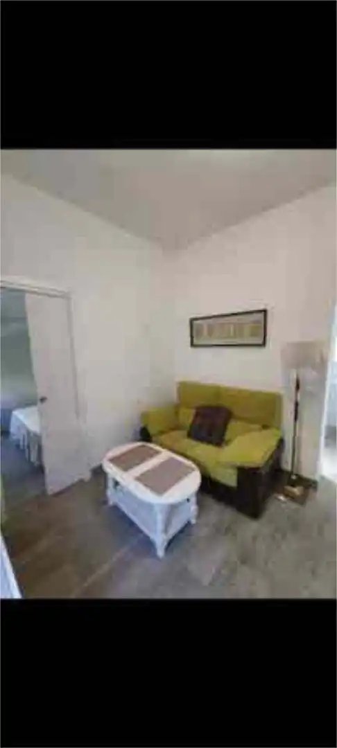 Sala de estar de Piso de alquiler en  Sevilla Capital con Amueblado