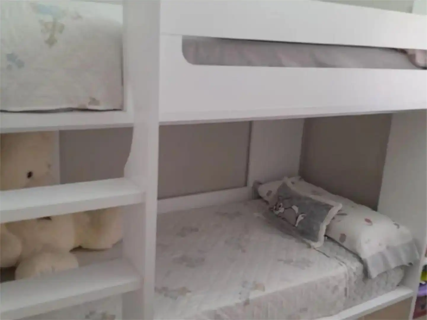 Piso en venta en Calle Cervera, 8, Hipódromo Habitación de Piso en venta en Melilla con Aire acondicionado, Calefacción y Amueblado