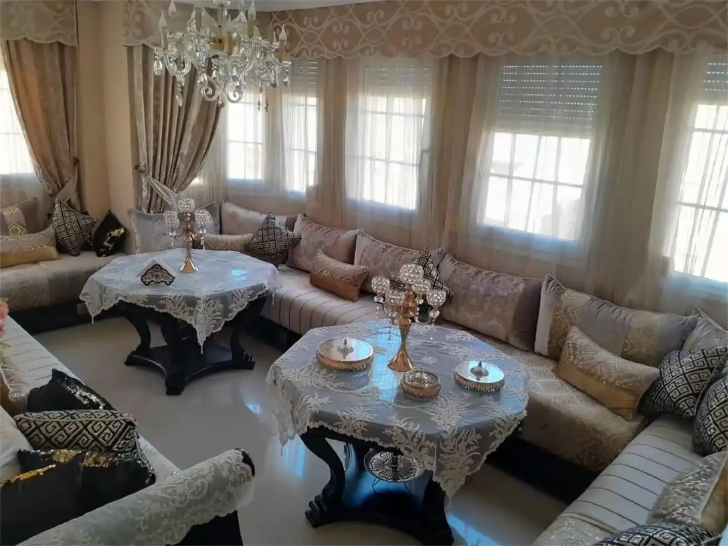 Piso en venta en Calle Cervera, 8, Hipódromo Sala de estar de Piso en venta en Melilla con Aire acondicionado, Calefacción y Amueblado