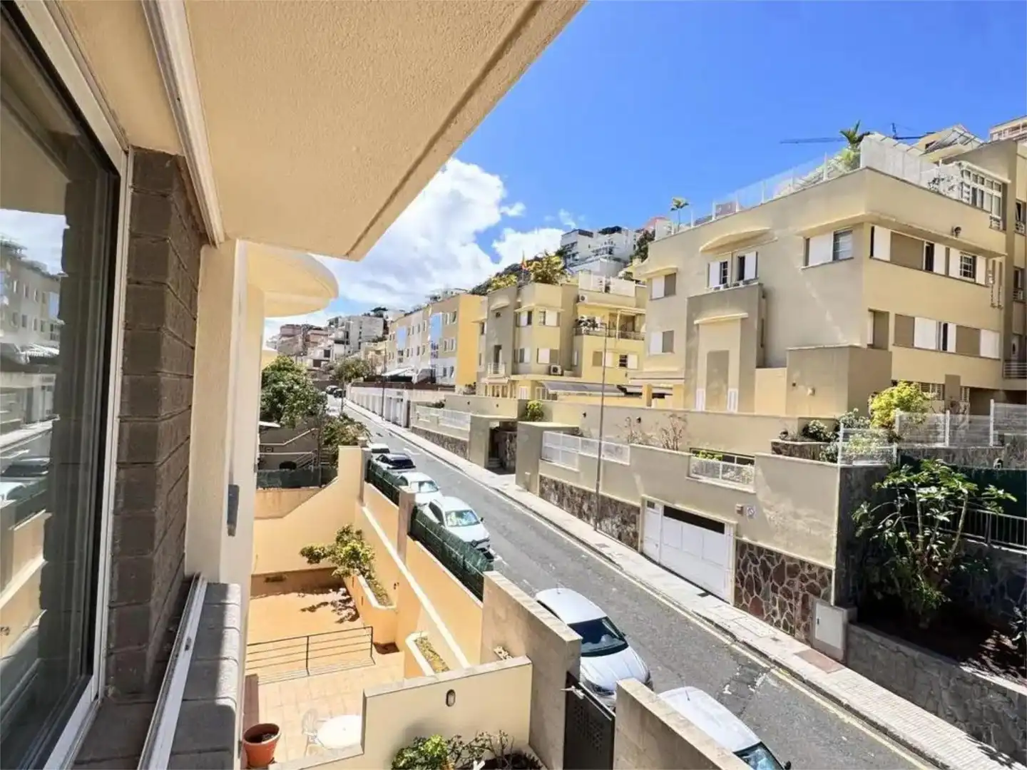 Vista exterior de Piso para compartir en  Santa Cruz de Tenerife Capital con Terraza y Amueblado
