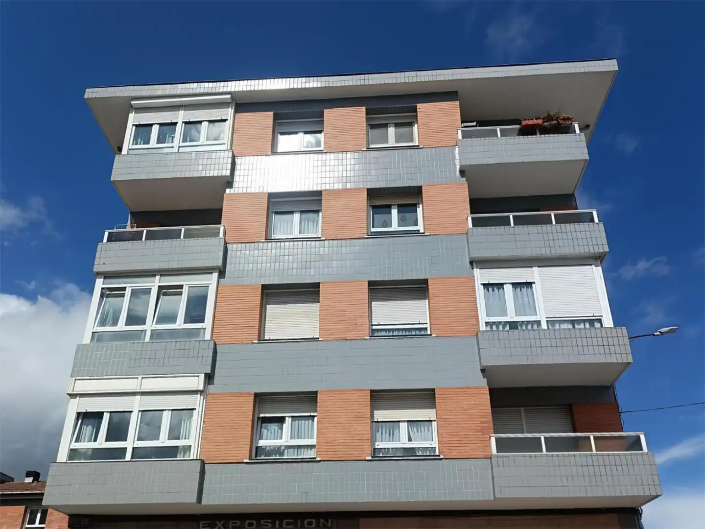 Piso en venta en Mungialde Etorbidea, 15, Derio Vista exterior de Piso en venta en Derio con Calefacción, Parquet y Trastero
