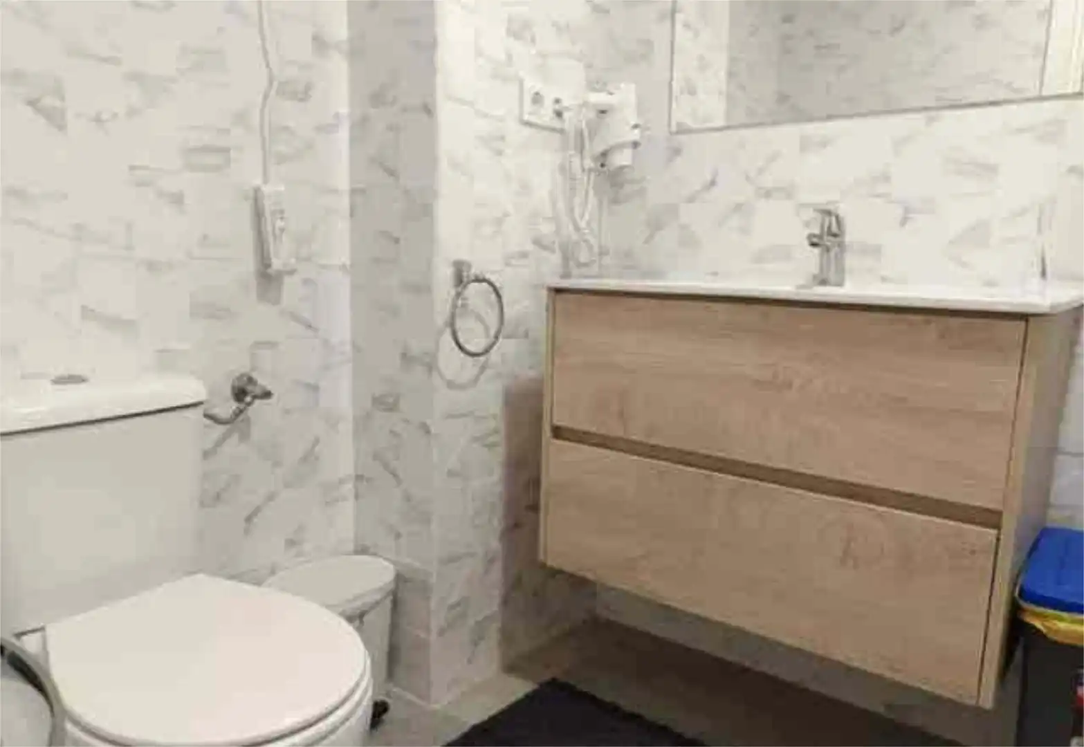 Wohnung zum Verkauf in Benicolada - Las Adelfas Badezimmer von Wohnung zum Verkauf in Calpe / Calp mit Heizung, Privatgarten und Terrasse