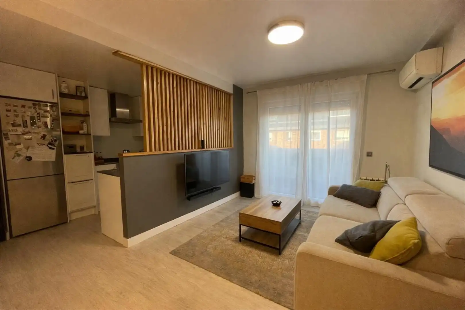 Sala d'estar de Pis de lloguer en Majadahonda amb Aire condicionat, Calefacció i Jardí privat