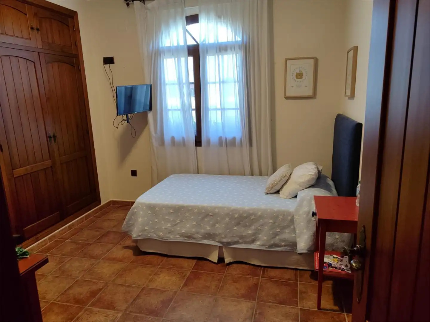 Houses for sale in Calle Francisco de Goya, 35, Santuario Bedroom of Houses for sale in Chipiona with Air Conditioner, Terrace and Swimming Pool