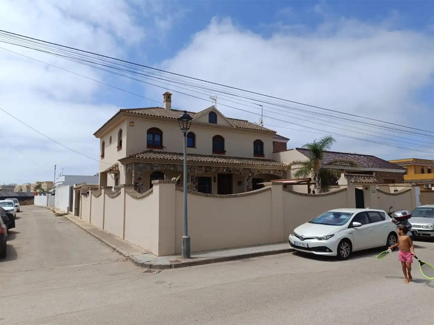 Houses for sale in Calle Francisco de Goya, 35, Santuario Exterior view of Houses for sale in Chipiona with Air Conditioner, Terrace and Swimming Pool