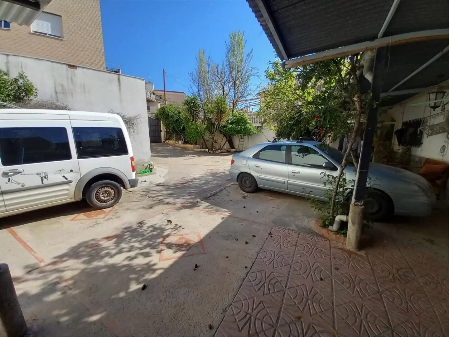 Aparcament de Casa o xalet en venda en Las Gabias amb Terrassa