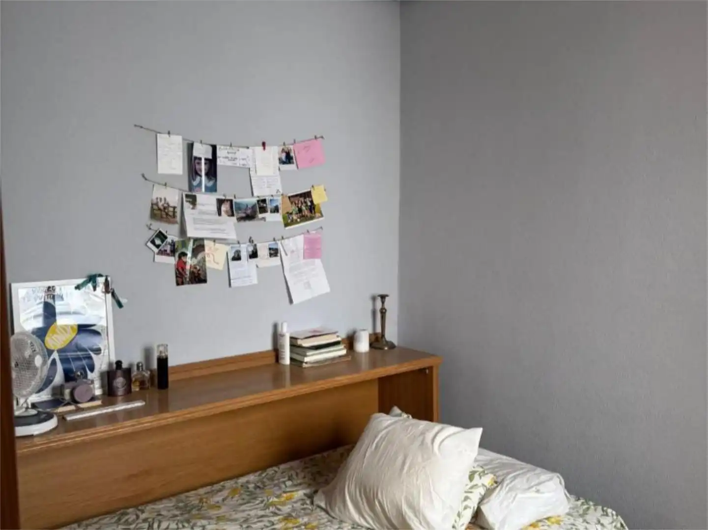 Bedroom of Flat for share in  Madrid Capital  with Air Conditioner, Heating and Storage room