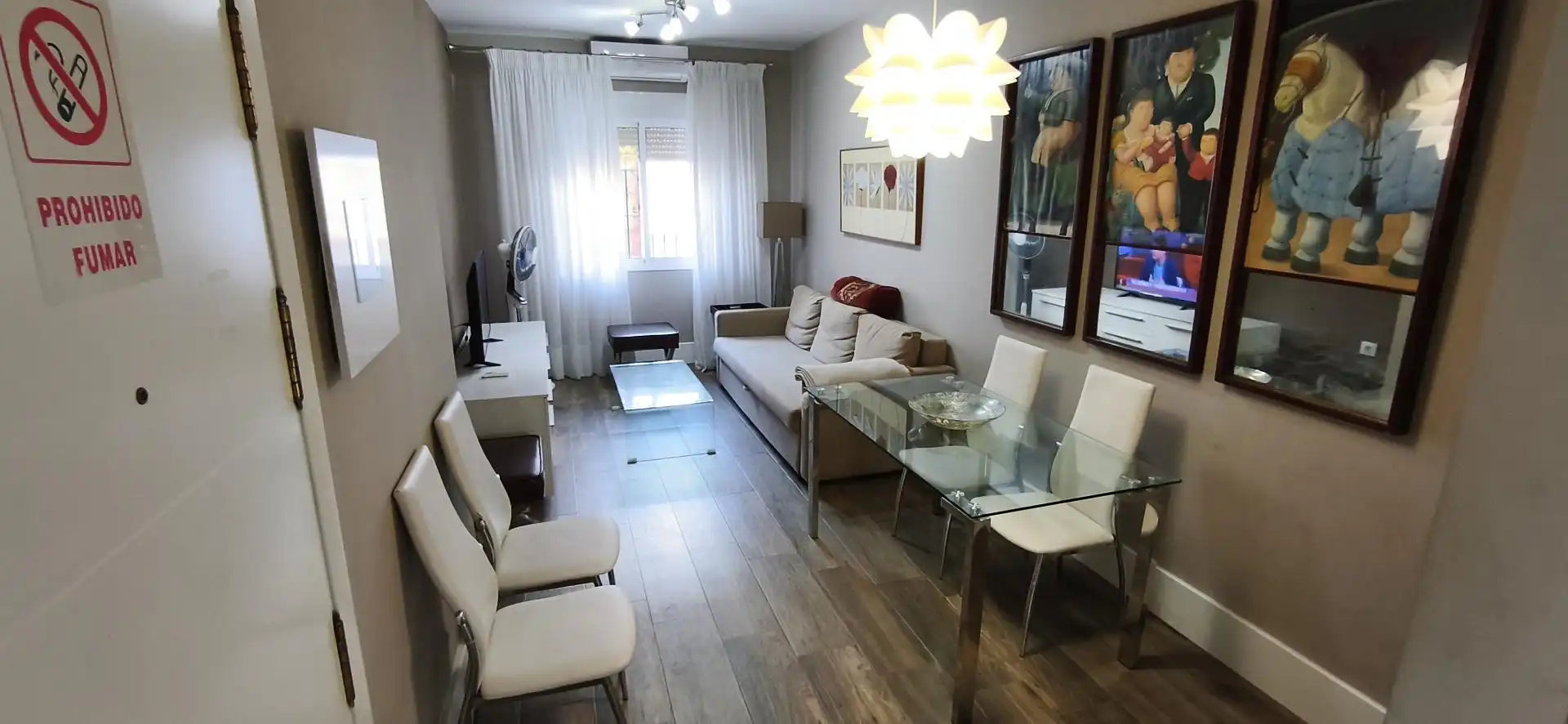 Sala d'estar de Apartament en venda en Chipiona amb Aire condicionat, Calefacció i Moblat