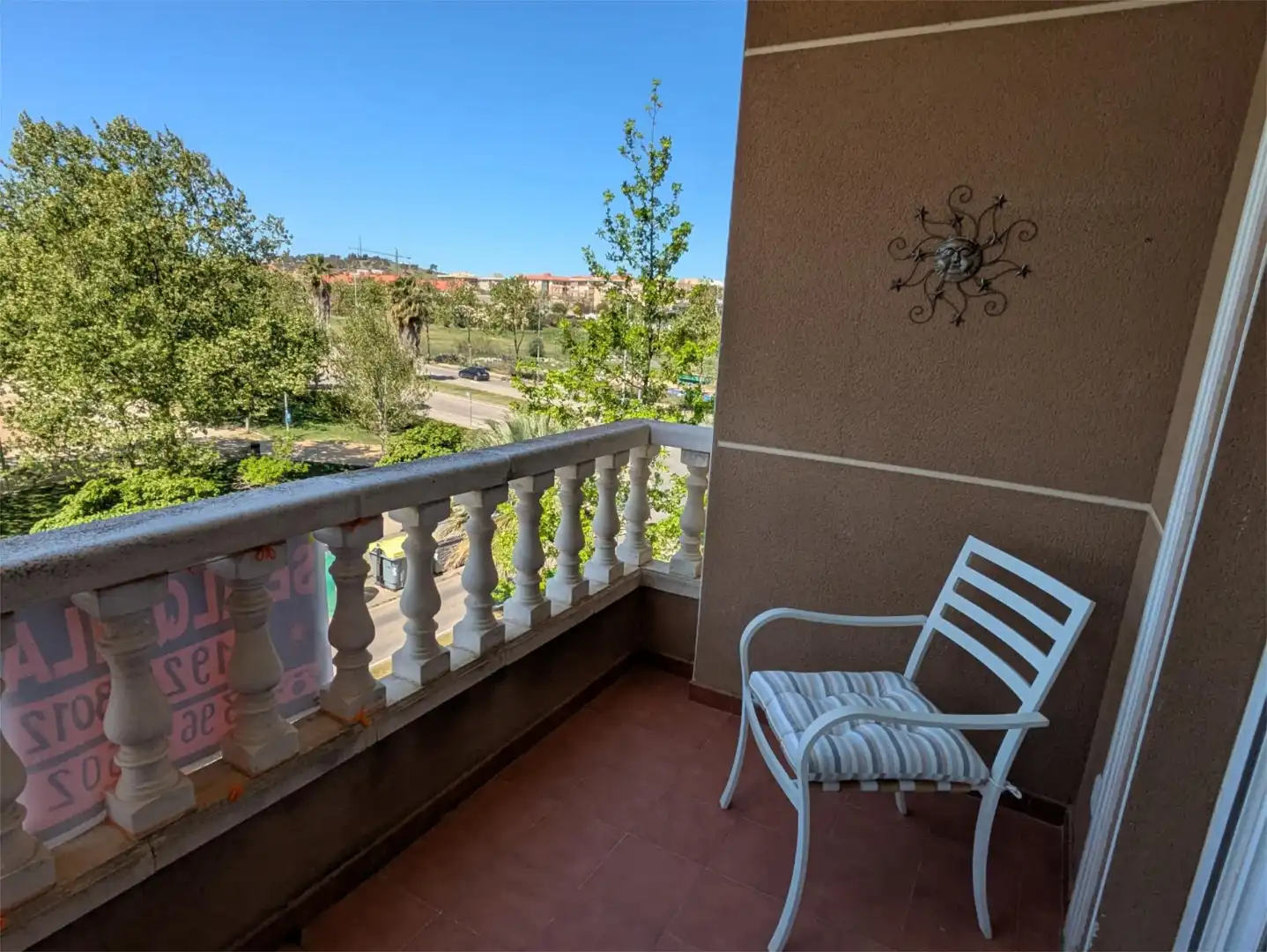 Pis de lloguer a Calle Galisteo, 26, Nuevo Cáceres Terrassa de Pis de lloguer en Cáceres amb Calefacció, Jardí privat i Parquet