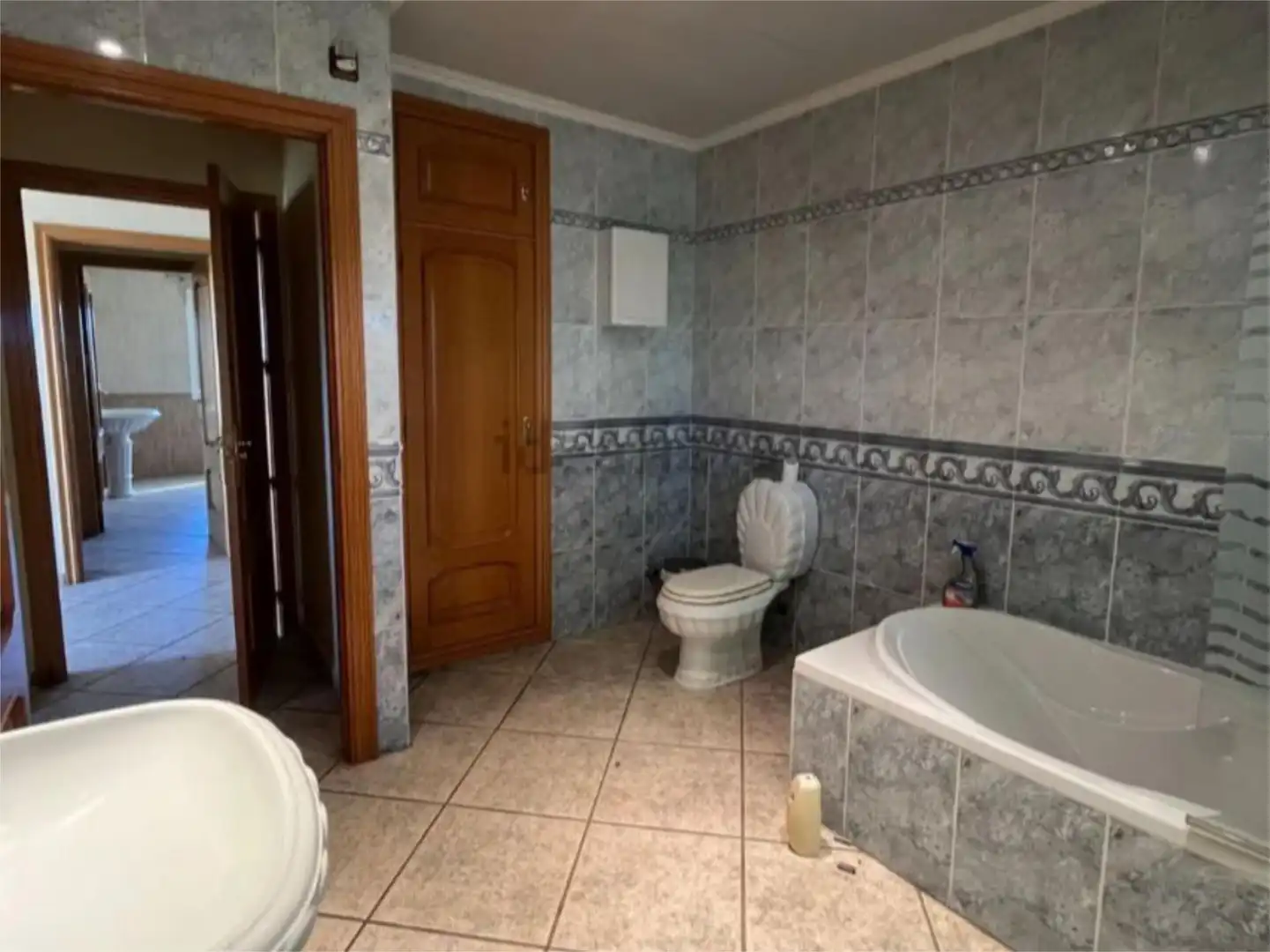 Casa o xalet en venda a Camino Viejo de Oropesa, 10, Puerta de Cuartos - Avda. de Portugal Bany de Casa o xalet en venda en Talavera de la Reina amb Aire condicionat, Terrassa i Balcó