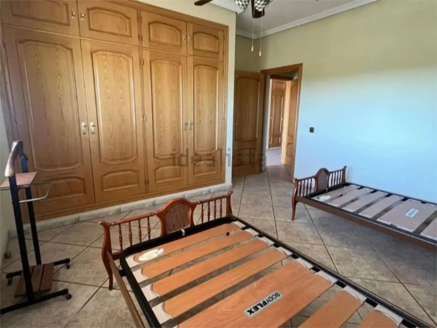 Casa o xalet en venda a Camino Viejo de Oropesa, 10, Puerta de Cuartos - Avda. de Portugal Dormitori de Casa o xalet en venda en Talavera de la Reina amb Aire condicionat, Terrassa i Balcó