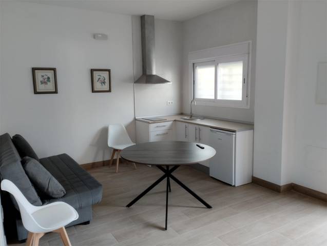 Apartamento en Alquiler en Calle Paco Gandía, 7 en San Pablo