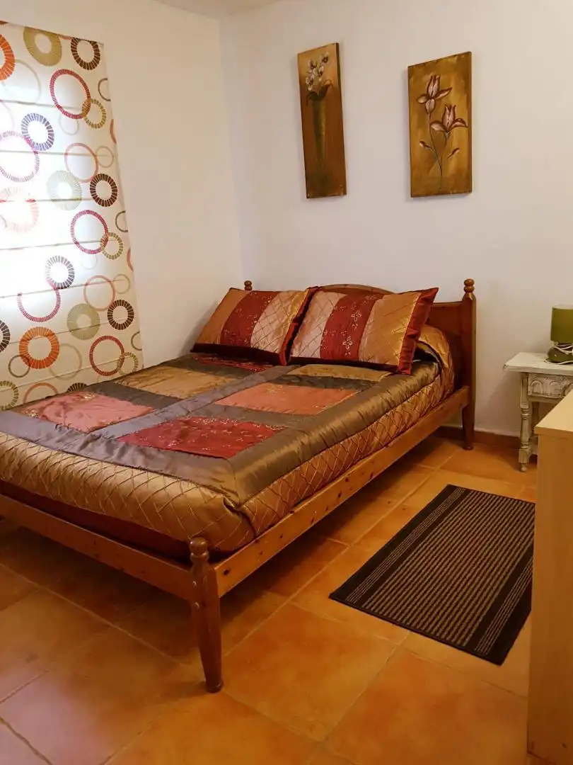Casa o xalet en venda a Cv-381, 8, Cheste Dormitori de Casa o xalet en venda en Cheste amb Terrassa i Piscina