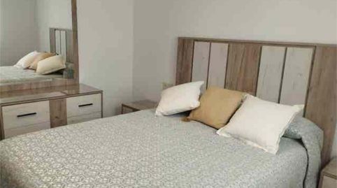 Foto 5 de Apartamento de alquiler en Valdeastillas - Fuentezuelas, Jaén Capital