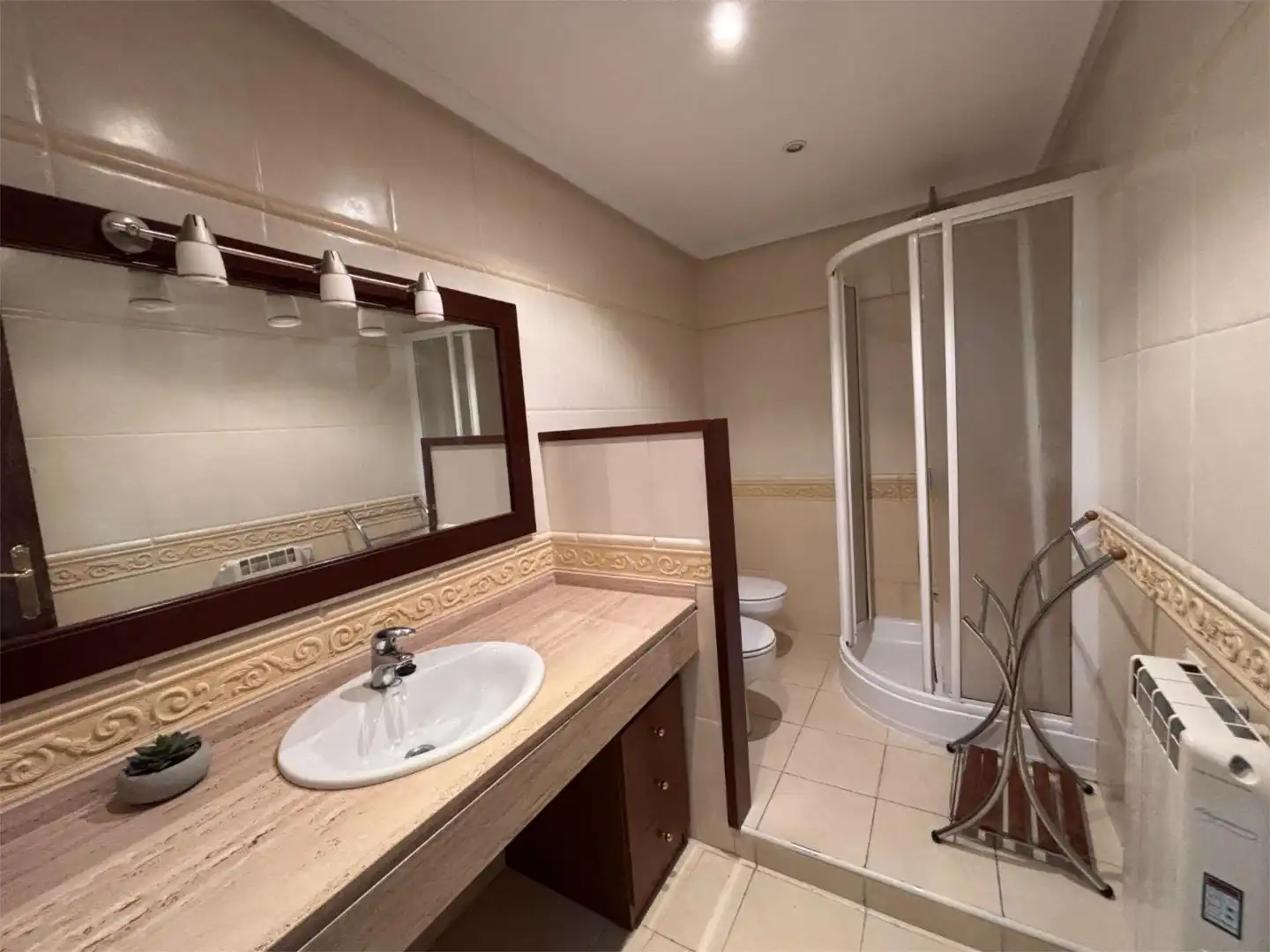 Badezimmer von Wohnung zum Verkauf in Montehermoso mit Klimaanlage, Heizung und Abstellraum