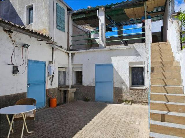 Casa adosada en Venta en Calle Hierro, 8 en Garrovillas de Alconétar