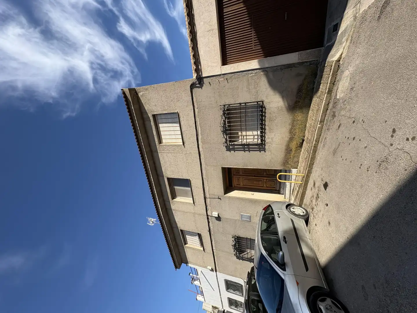 Houses for sale in Calle el Zurdo, 5, Campo de Criptana Exterior view of Houses for sale in Campo de Criptana with Air Conditioner and Balcony