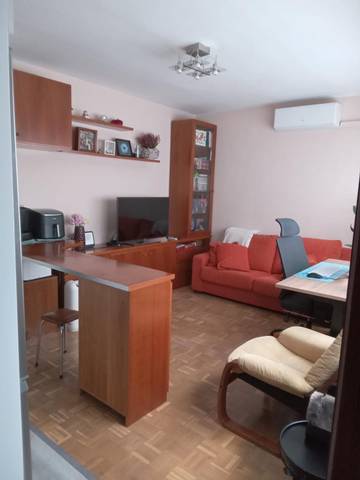 Apartamento en Alquiler en Calle del Maestro Guerrero, 4 en Universidad - Malasaña