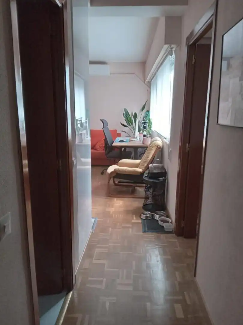 Sala d'estar de Apartament de lloguer en  Madrid Capital amb Aire condicionat