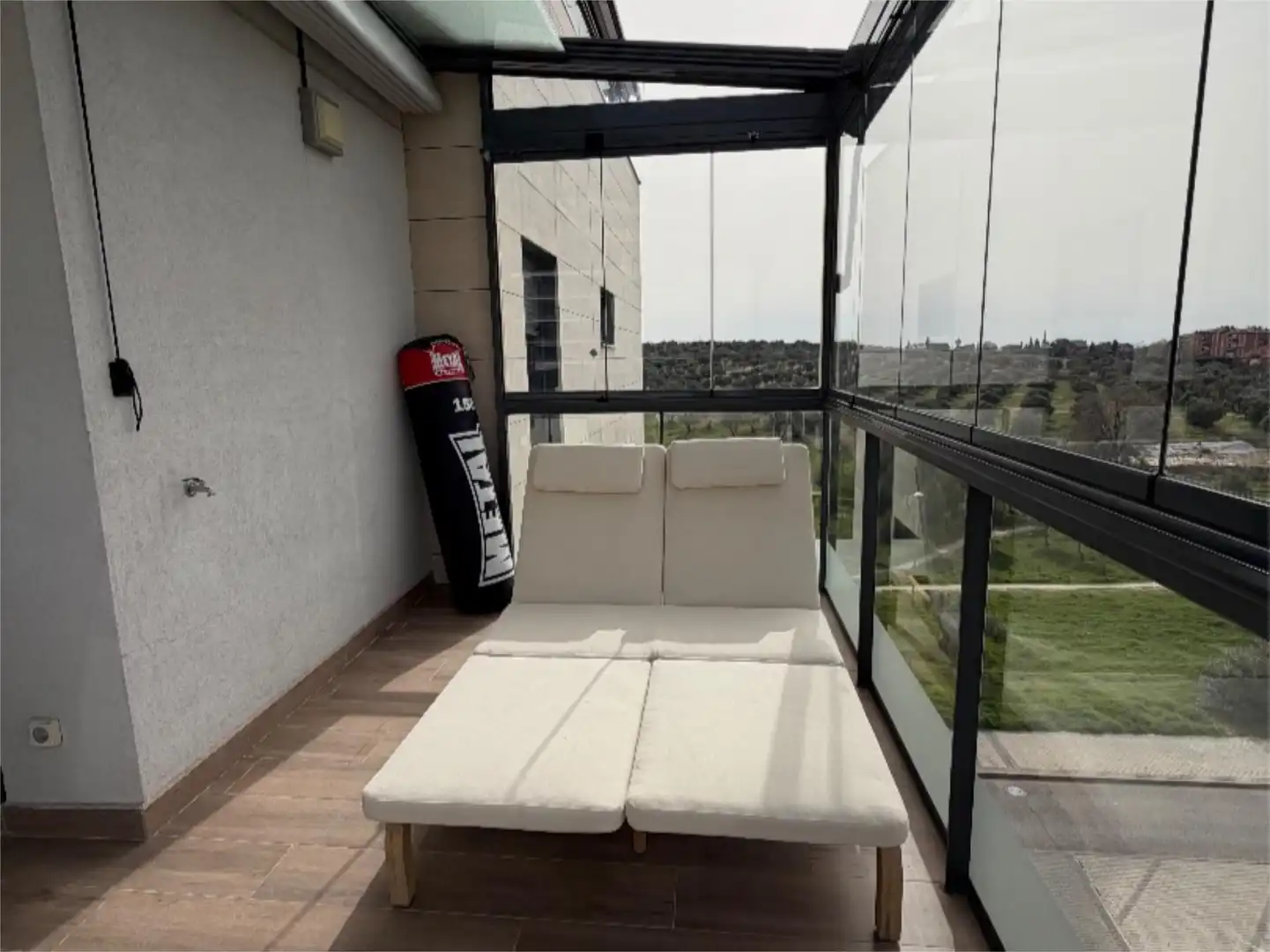 Piso en venta en Urbanizaciones Terraza de Piso en venta en Rivas-Vaciamadrid con Aire acondicionado, Calefacción y Jardín privado