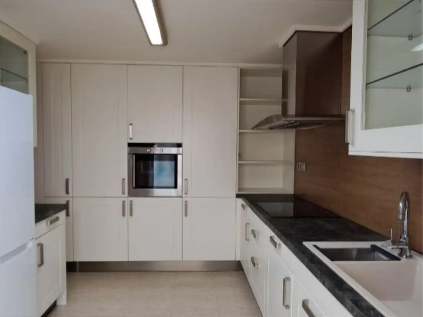 Flat for sale in Calle San Antonio, 41, Catral Kitchen of Flat for sale in Catral with Air Conditioner, Terrace and Balcony