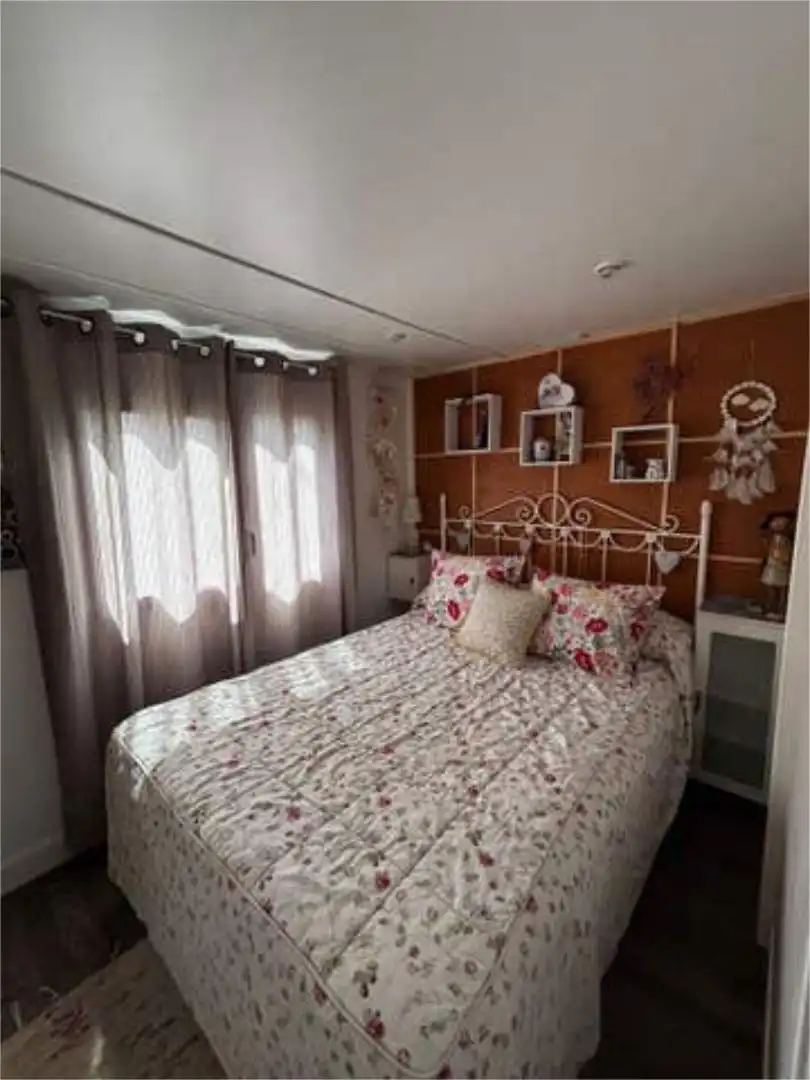 Casa o chalet en venta en Riaza Habitación de Casa o chalet en venta en Riaza con Calefacción, Jardín privado y Terraza