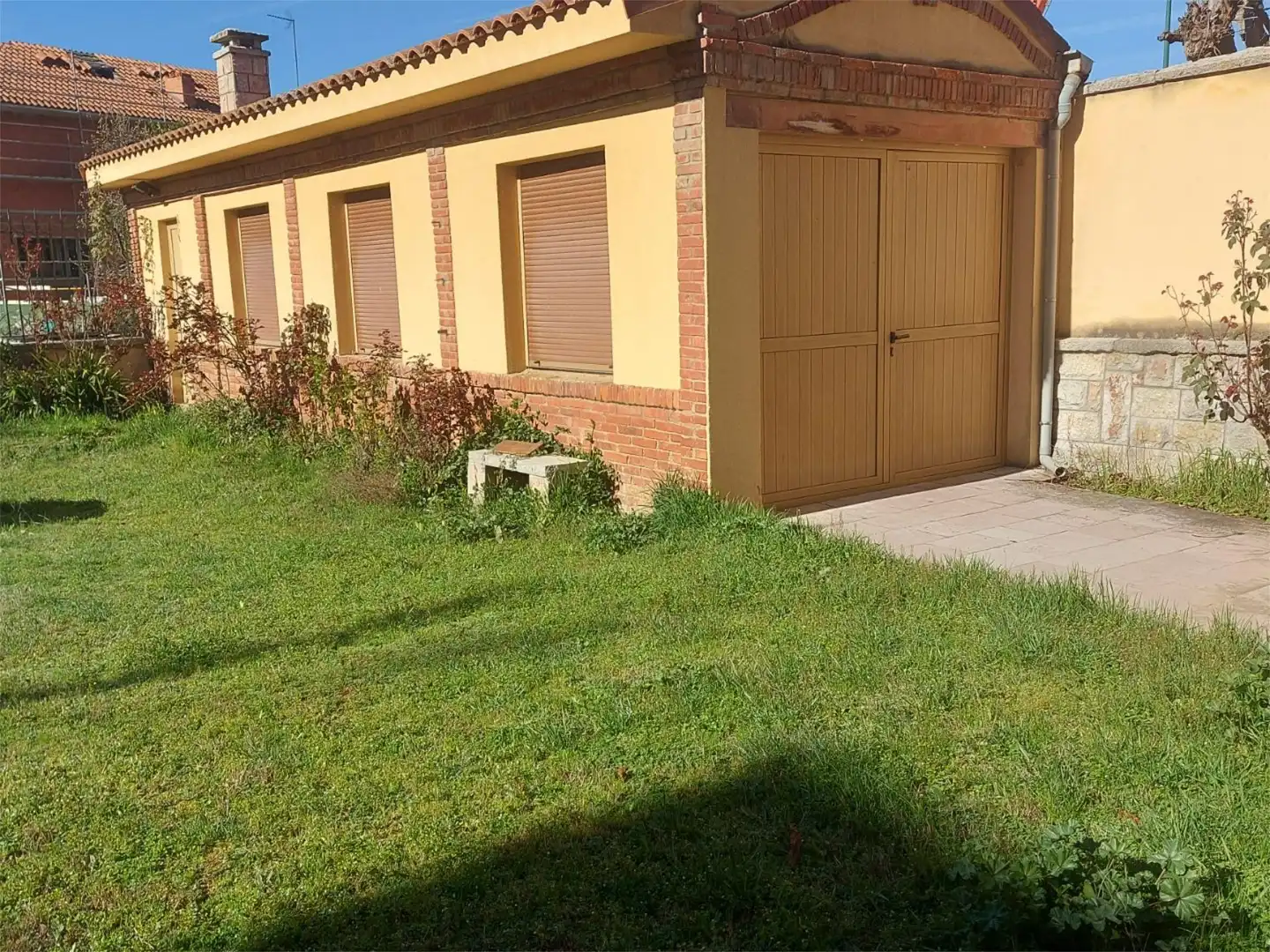 Casa o chalet en venta en Avenida Carlos Pinilla, 13, Pinilla Parking de Casa o chalet en venta en León Capital con Calefacción, Jardín privado y Trastero