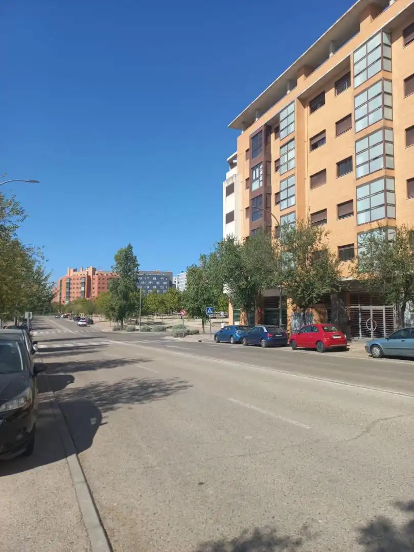 Pis de lloguer a Calle Embalse de Pinilla, 47, Ensanche de Vallecas - La Gavia