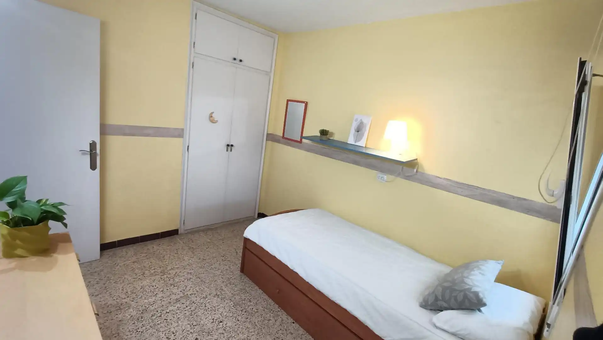 Schlafzimmer von Wohnung zur untervermieten in Tossa de Mar mit Privatgarten, Möbliert und Ofen