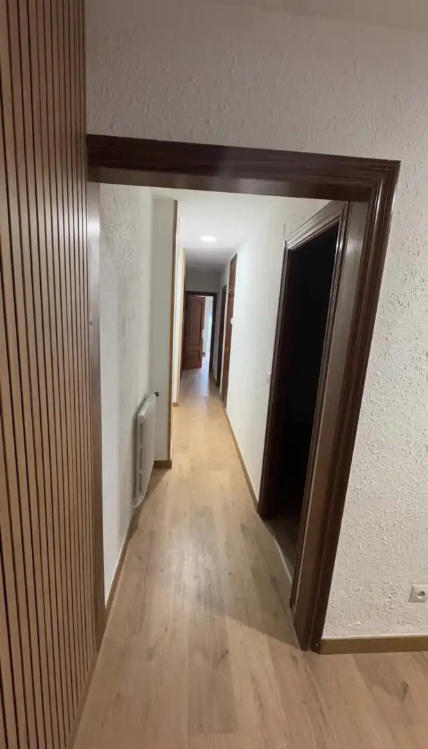 Pis en venda a Calle Pérez Galdós, 4, Crucero Pis en venda en León Capital amb Terrassa