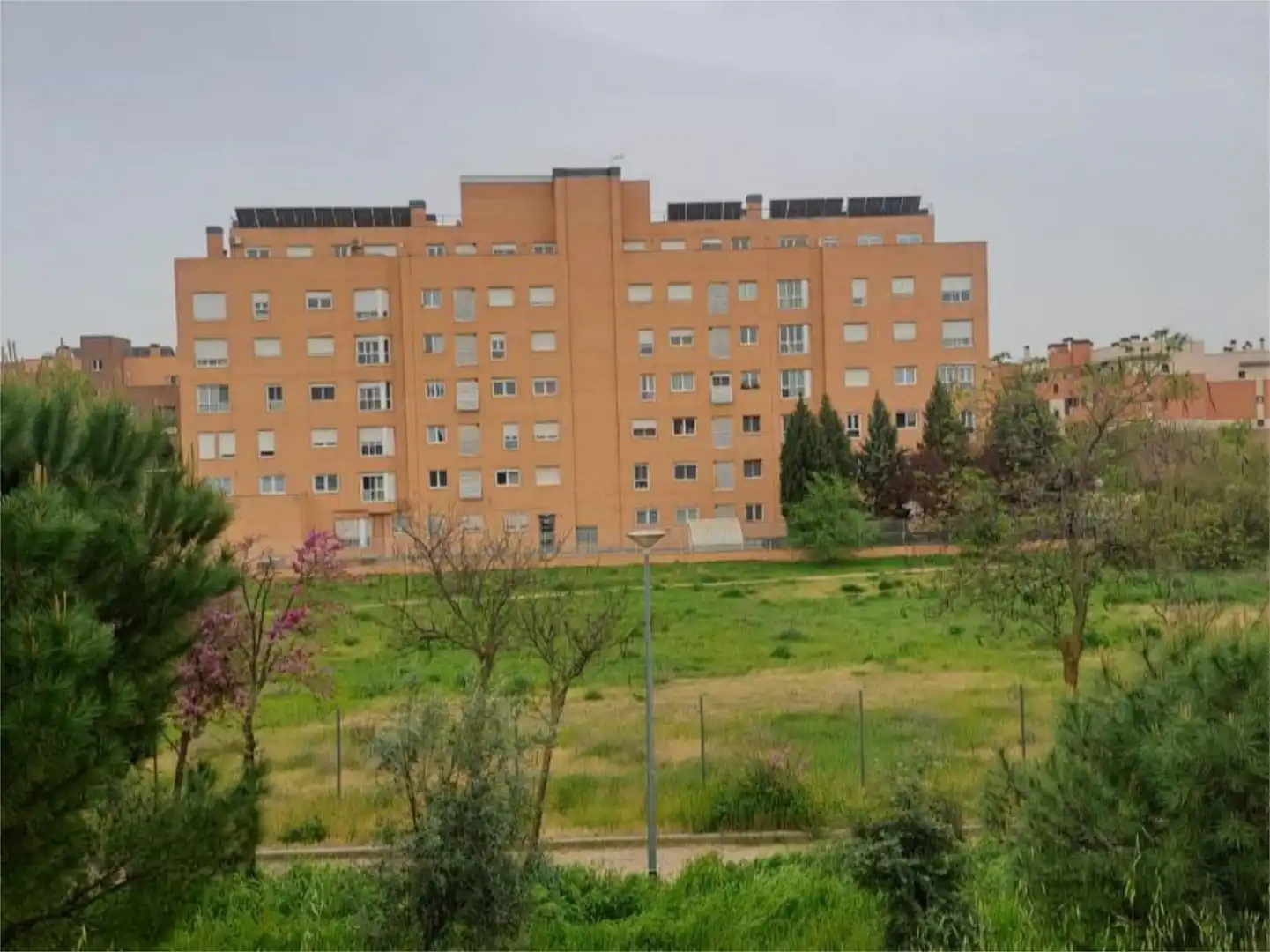 Vista exterior de Piso en venta en Torrejón de Ardoz con Aire acondicionado y Terraza