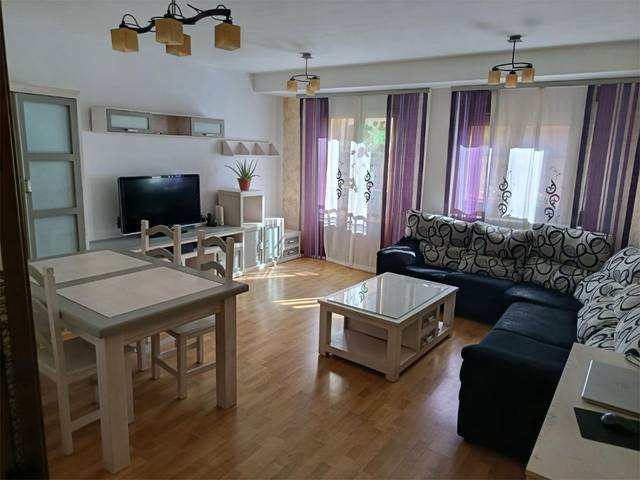 Piso en Venta en Calle Doctor Gómez Ferrer, 38A en Mora de Rubielos