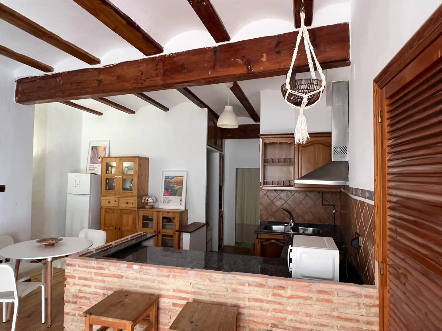 Cocina de Piso de alquiler en  Valencia Capital con Jardín privado, Parquet y Amueblado