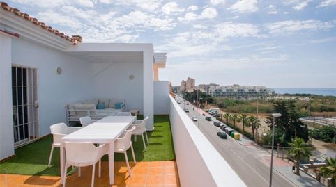 Foto 2 de Àtic en venda a Calle Almería, 84, Urbanización Santa Rosa, Torrox