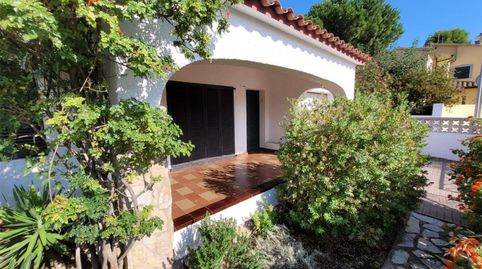 Foto 3 de Piso en venta en Carrer de Ventalló, 15, Riells, L'Escala