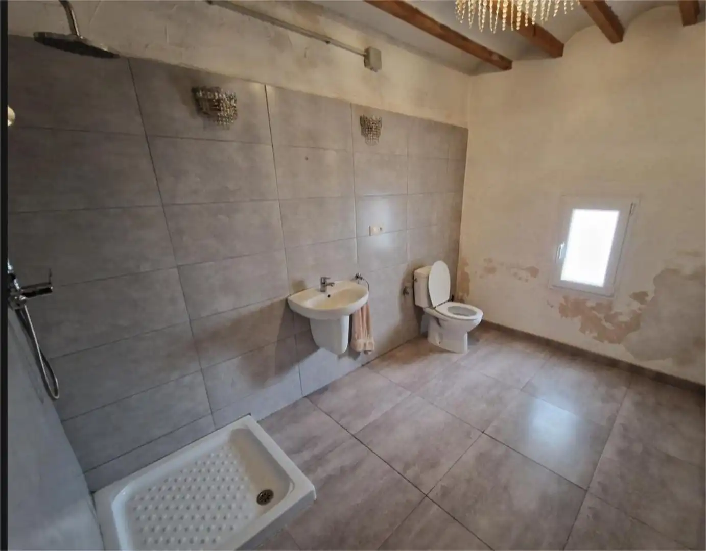 Badezimmer von Country house zum Verkauf in Monóvar  / Monòver mit Klimaanlage, Terrasse und Schwimmbad