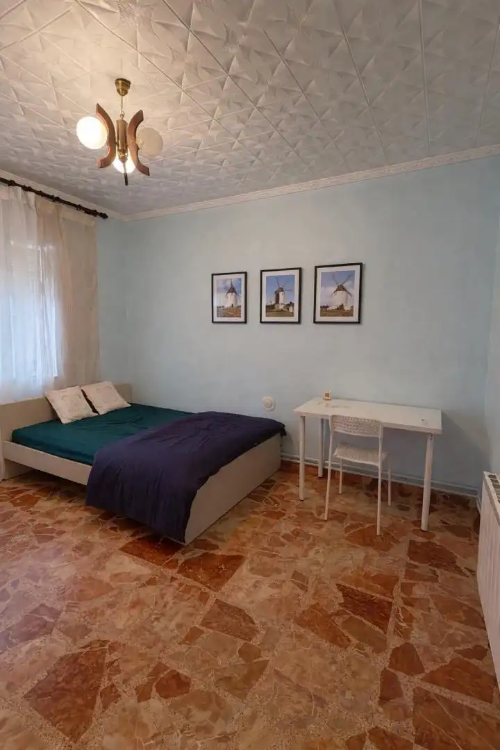 Habitación en Calle Santa Ana, 86, Madridejos