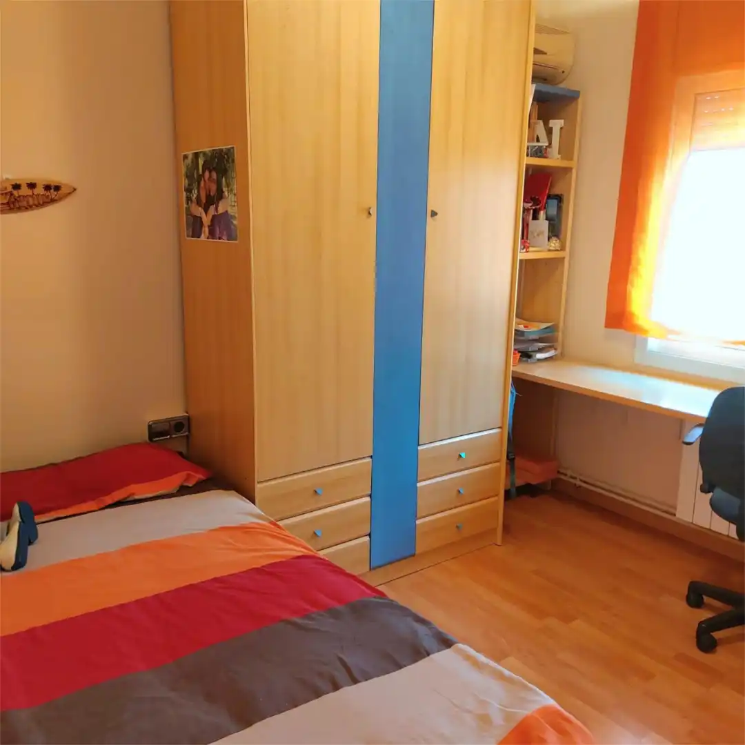 Houses for sale in Carrer Llobregat, 98, Santa Coloma de Cervelló Bedroom of Houses for sale in Santa Coloma de Cervelló with Air Conditioner, Terrace and Swimming Pool