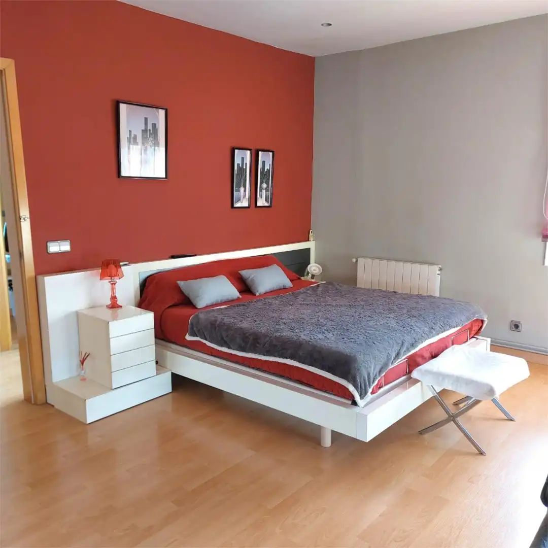 Houses for sale in Carrer Llobregat, 98, Santa Coloma de Cervelló Bedroom of Houses for sale in Santa Coloma de Cervelló with Air Conditioner, Terrace and Swimming Pool
