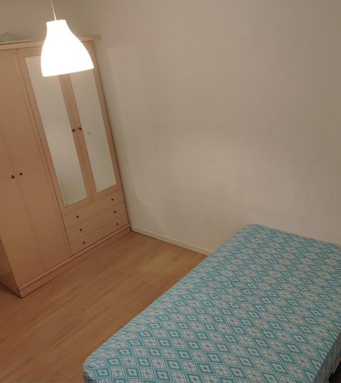 Foto 2 de Habitación en Brasil Kalea, 5, El Pilar, Vitoria - Gasteiz