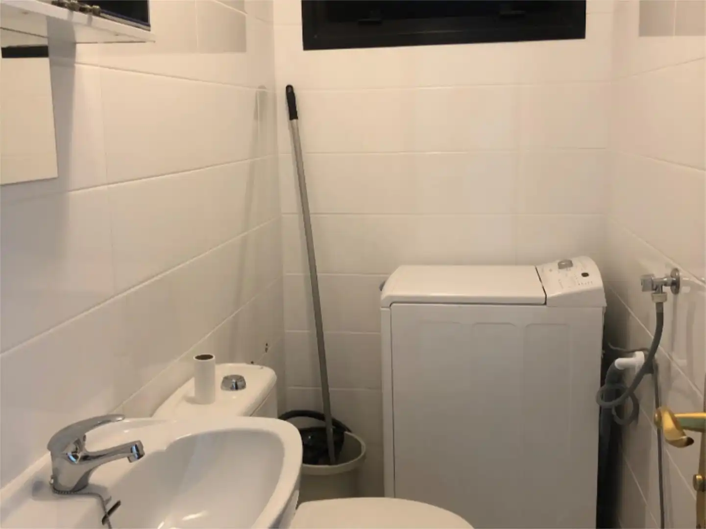 Bathroom of Flat for rent in Arrecife  with Terrace and Furnished
