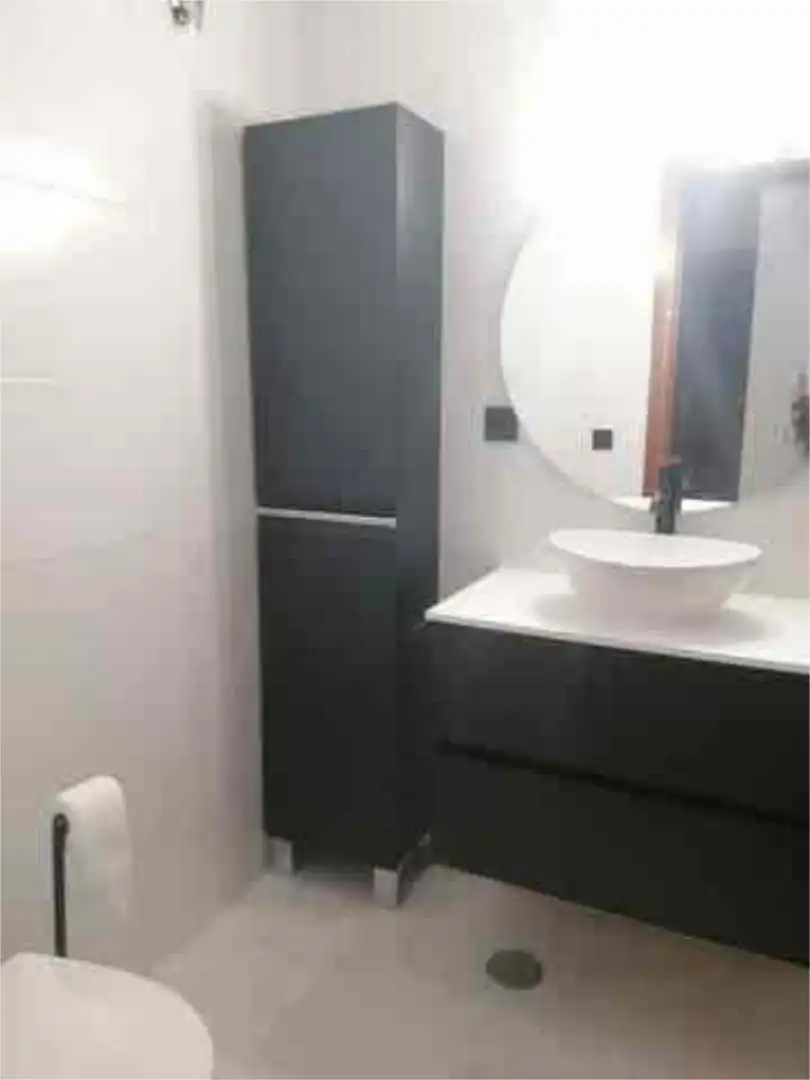 Apartament de lloguer a Plaza de toros - Venta Vargas - Capitania Bany de Apartament de lloguer en San Fernando