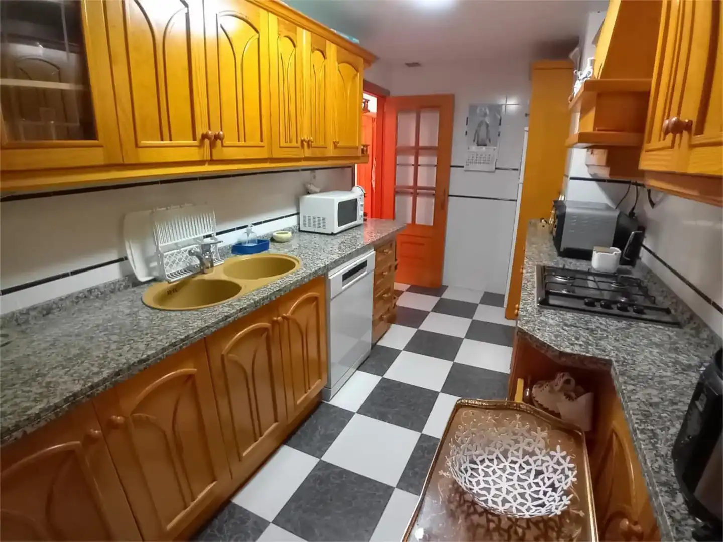 Piso en venta en Avenida Juan Carlos I, 25, Almuñecar Centro
