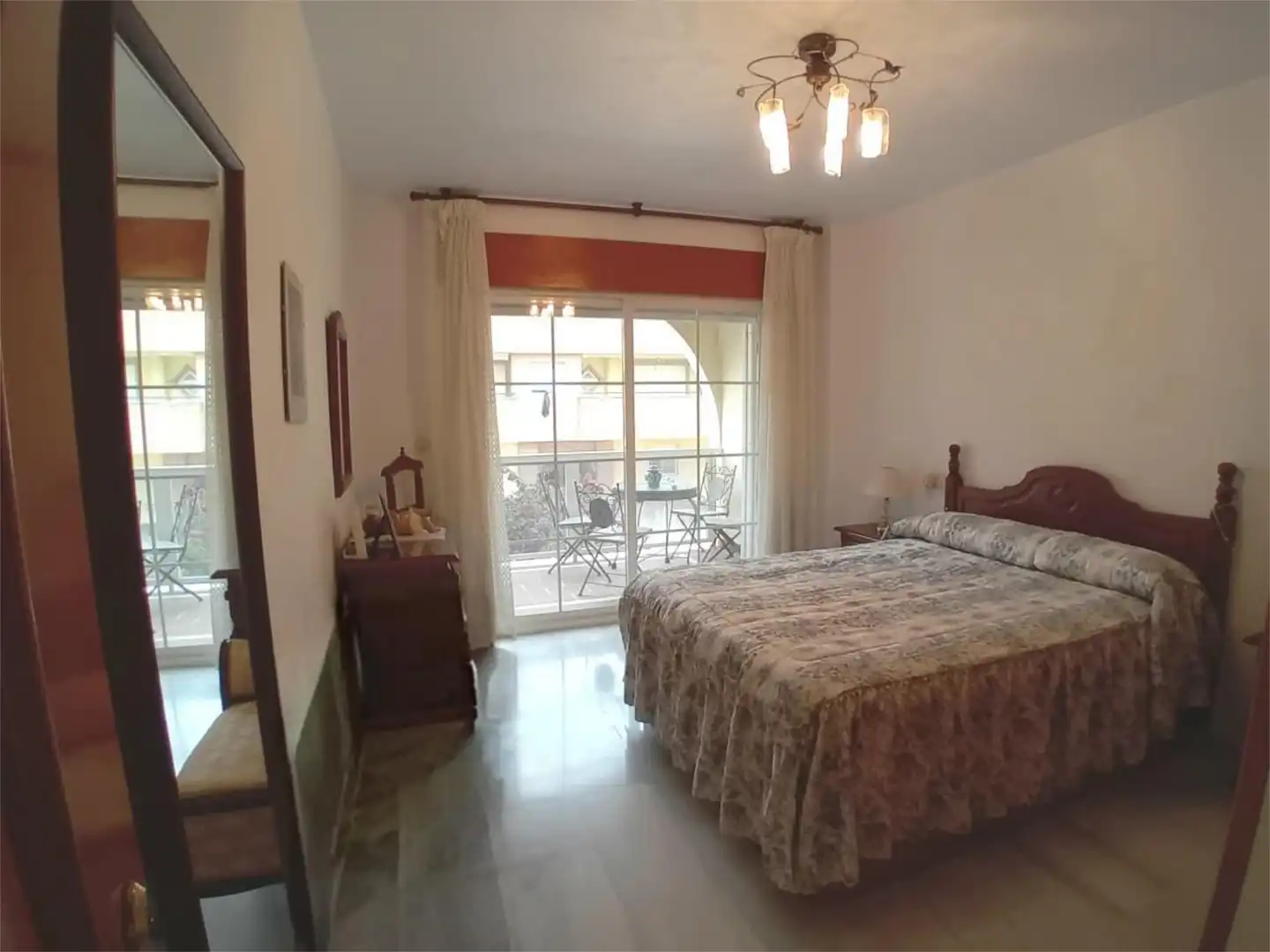 Habitación de Piso en venta en Almuñécar