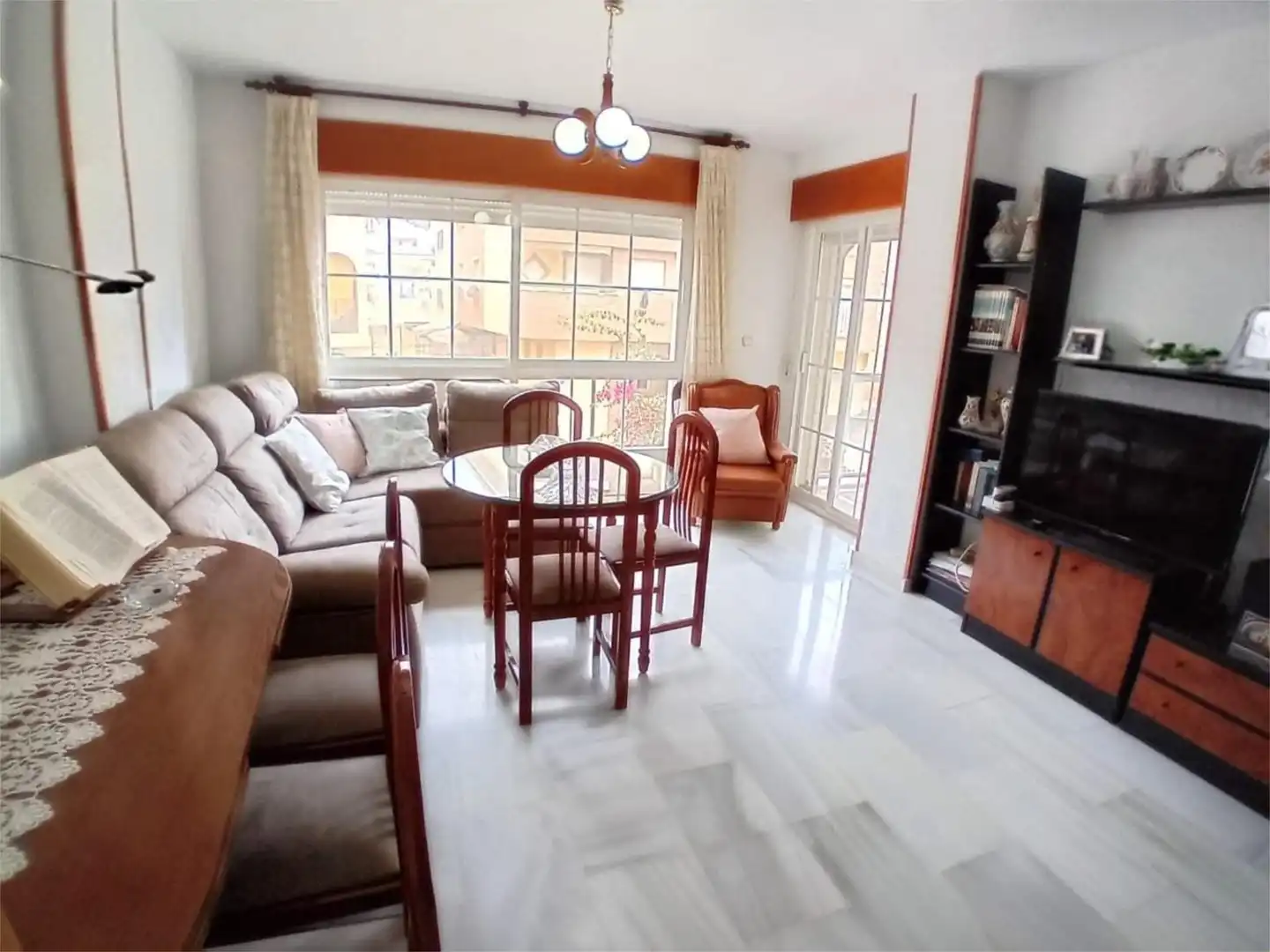 Sala de estar de Piso en venta en Almuñécar