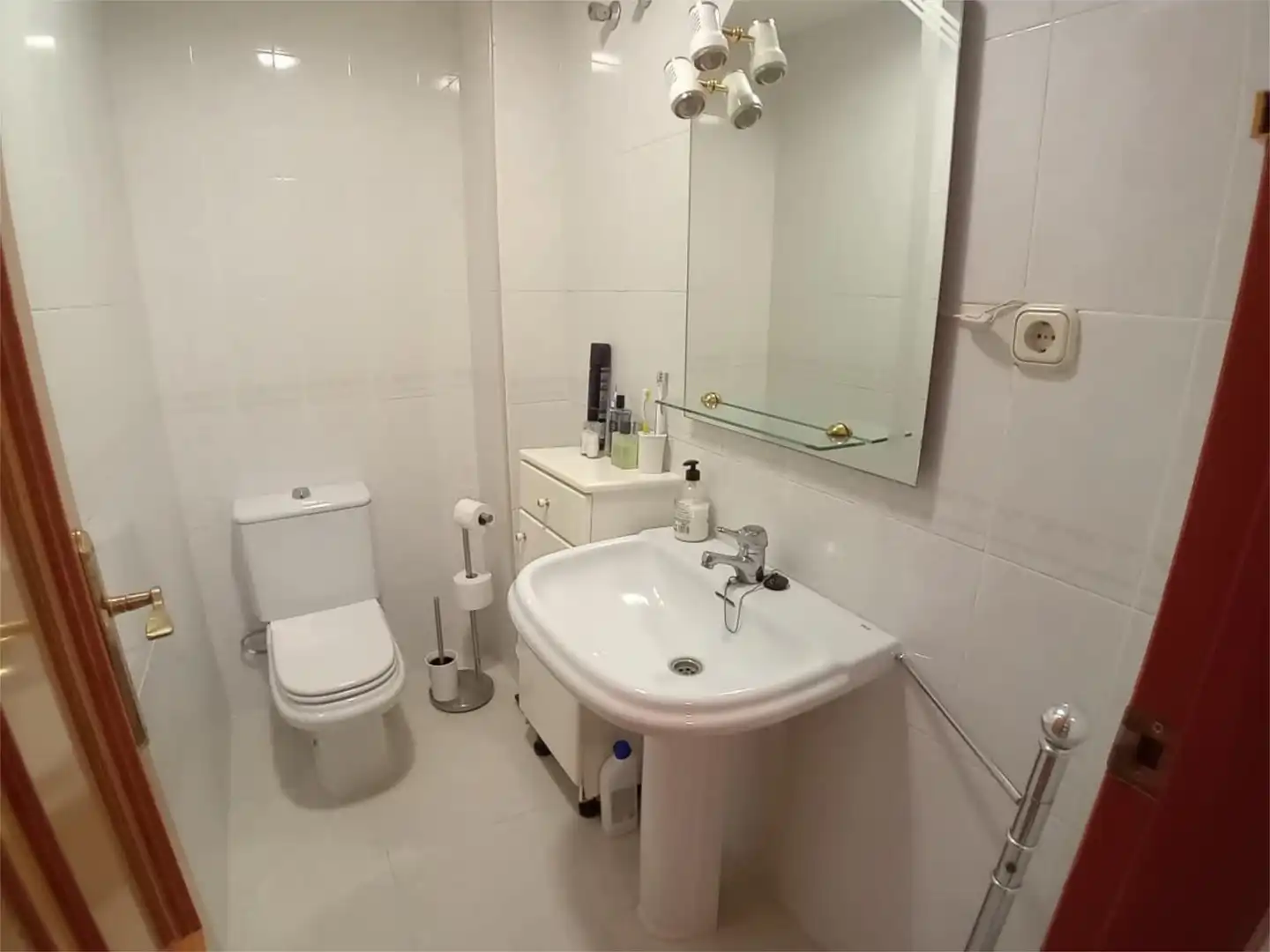 Baño de Piso en venta en Almuñécar