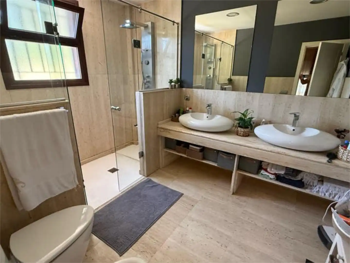Detached homes for sale in El Brillante -El Naranjo - El Tablero Bathroom of Detached homes for sale in Córdoba with Heating, Private garden and Terrace