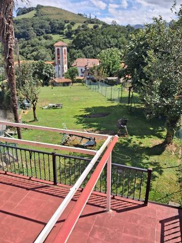 Casa adosada en Venta en Diseminado Anaz, 49 en Anaz - Sobremazas - San Vitores