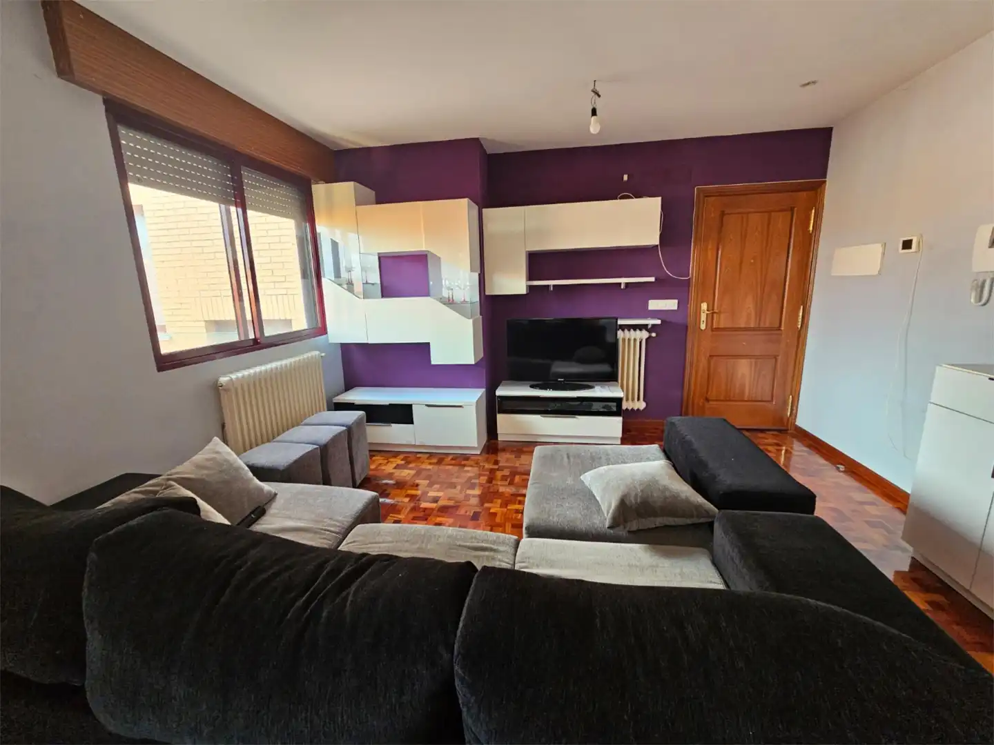 Living room of Attic for sale in Salas de los Infantes  with Parquet flooring, Furnished and Oven
